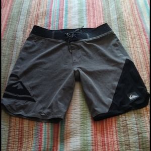 Quicksilver boardshorts The shorts are the pro never been worn